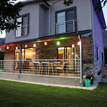 Villa Green * 무글라