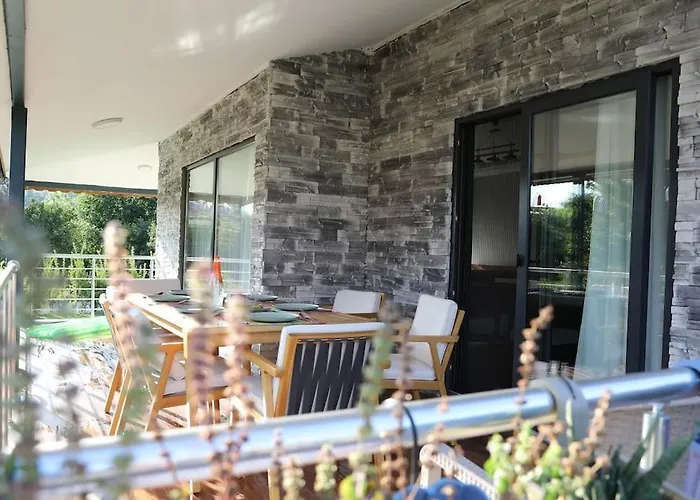 빌라 Villa Green 무글라